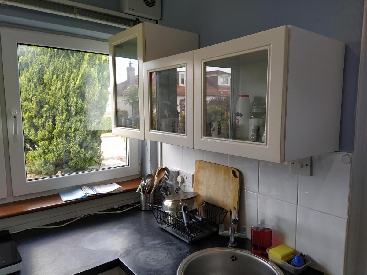 Self Catering Studio Flat EDI Exterior photo