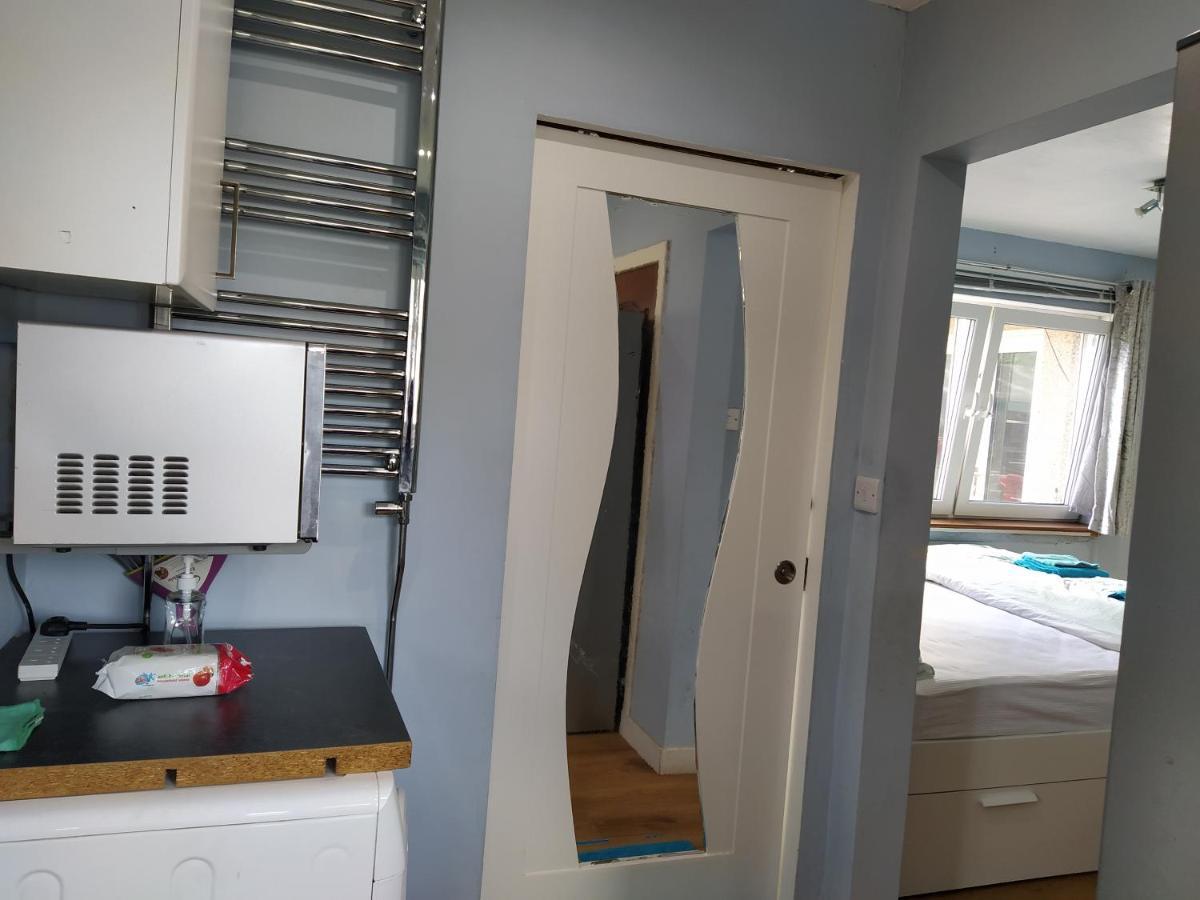 Self Catering Studio Flat EDI Exterior photo